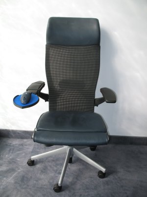 Picture of Dexterity Platforms Teardrop Mouse Platform